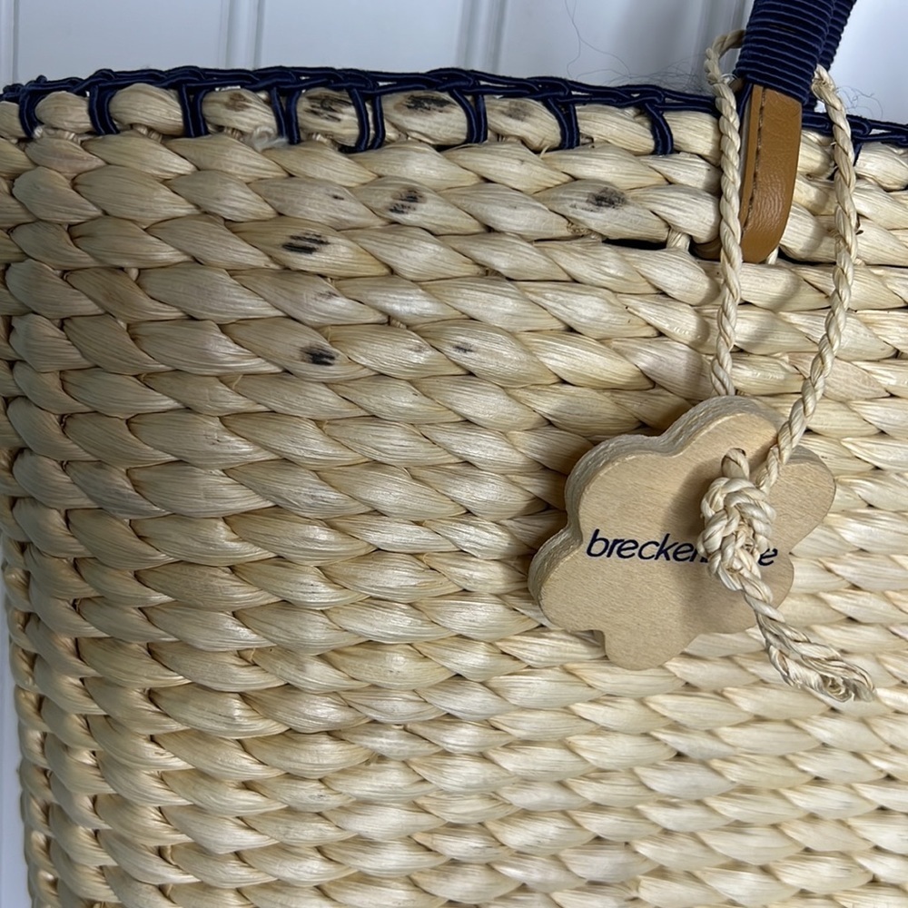 - Breckinridge Wicker Purse - Picture 7 of 12